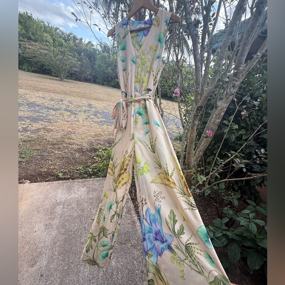 Elegant DIXIE Floral Jumpsuit in Cream and Blue small